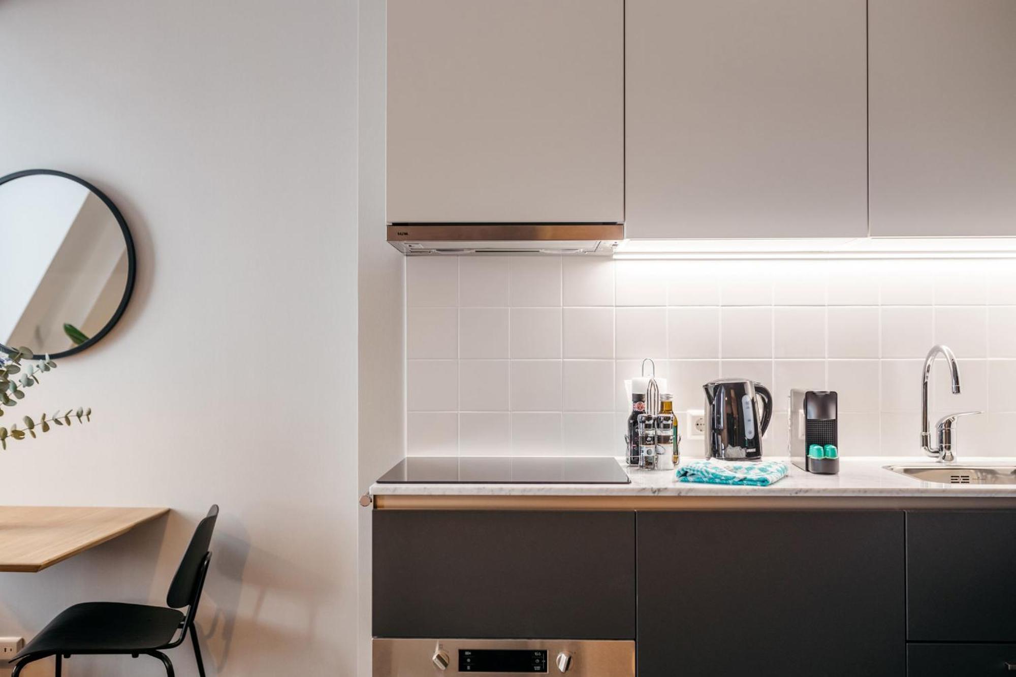 Aparthotel Yays Willemspark By Numa 4*